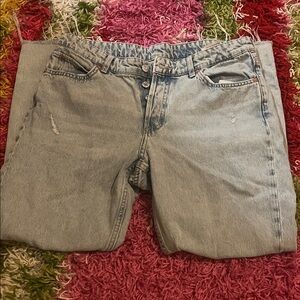Low Waisted Boyfriend Jeans